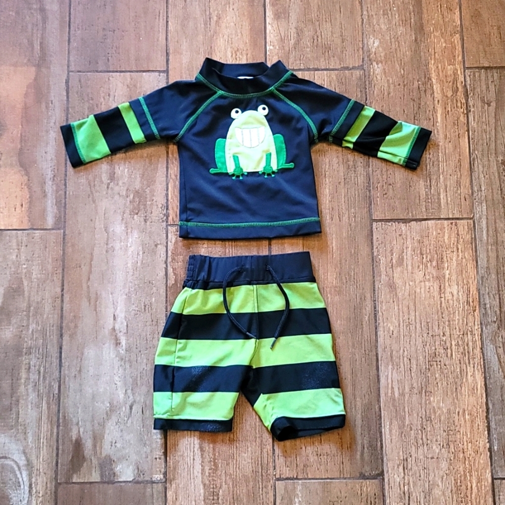 Gymboree Frog‎ long-sleeved swim suit